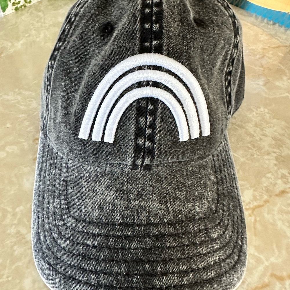 Rainbow gray stone washed hat